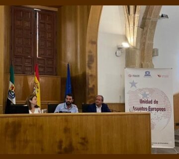 Mancomunidades, Grupos de Acción Local y Agentes de Empleo de la provincia de Cáceres se han reunido con la Unidad de Asuntos Europeos